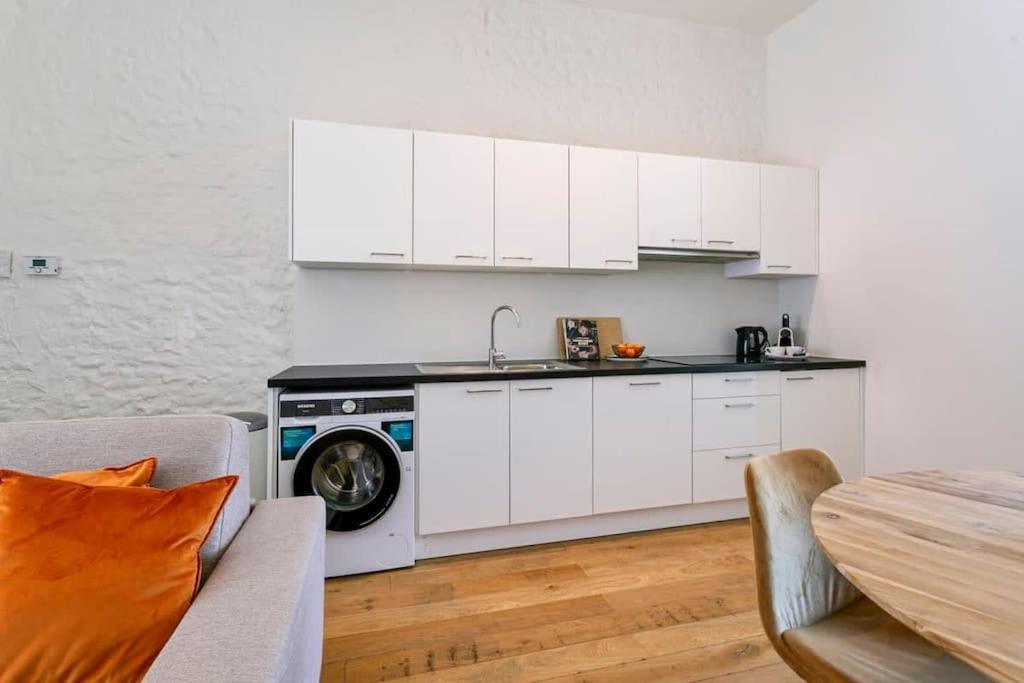 Wonderful Apartment In The Center Of Antwerpia Zewnętrze zdjęcie